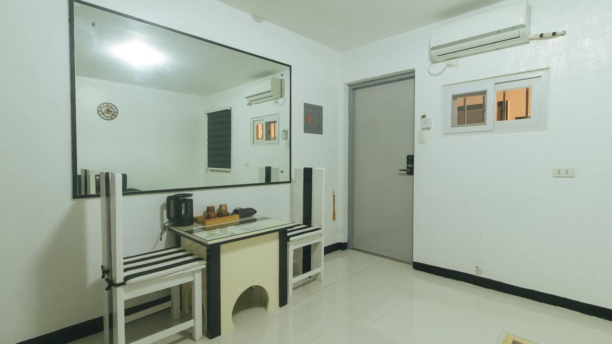 Lavita By Reddoorz Angeles Luaran gambar